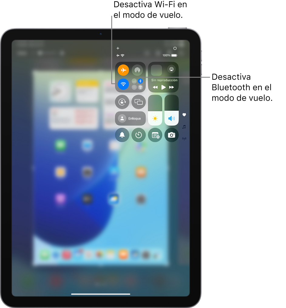 El centro de control del iPad mostrando el modo de vuelo activado. Los botones para desactivar Wi-Fi y Bluetooth están cerca de la esquina superior derecha del centro de control. Toca el ícono de Bluetooth para desactivar el Bluetooth en el modo de vuelo. Toca el ícono de Wi-Fi para desactivar la red Wi-Fi en el modo de vuelo.